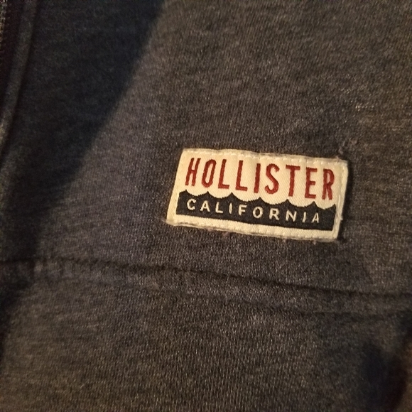 Hollister fleece-lined soft jacket, sz M - Picture 7 of 8